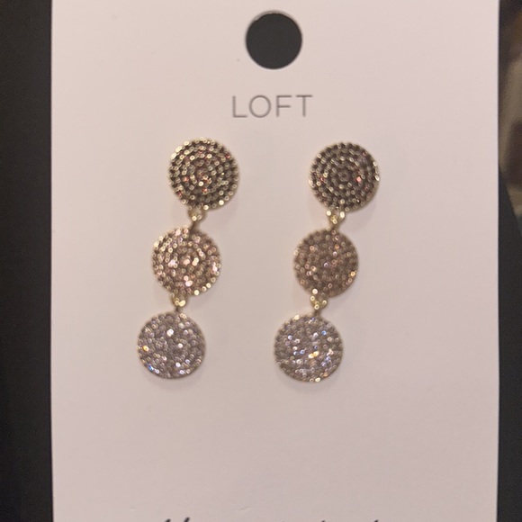 Beautiful dangling earrings - Picture 2 of 3